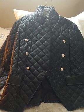 Women's Quilted Black Double-Breasted Puffer Jacket